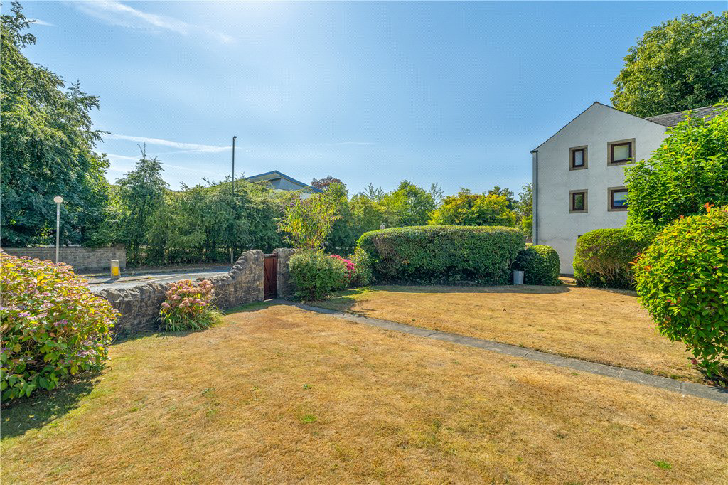 Old Bridge Rise, Ilkley, West Yorkshire, LS29, photo 10