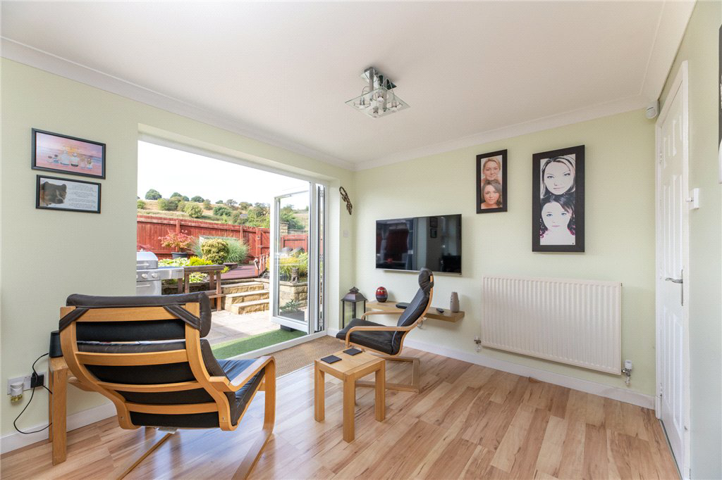 Magnolia Drive, Allerton, Bradford, West Yorkshire, BD15, photo 6