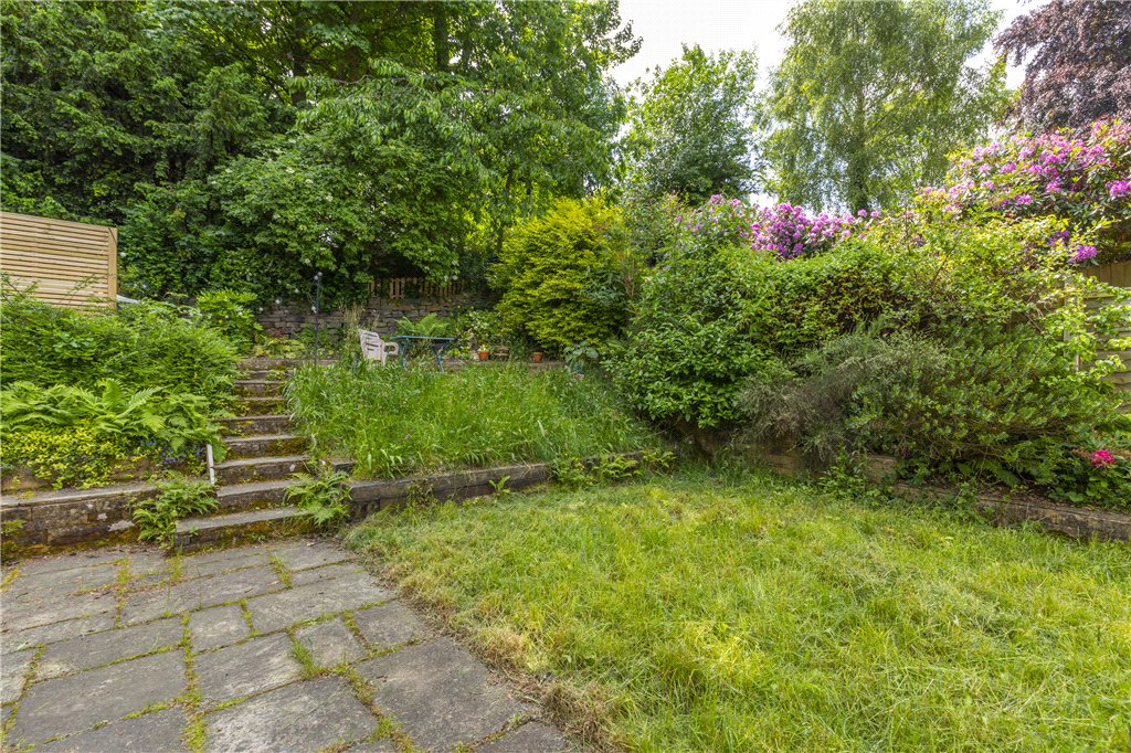 Hollin Drive, Leeds, West Yorkshire, LS16, photo 17