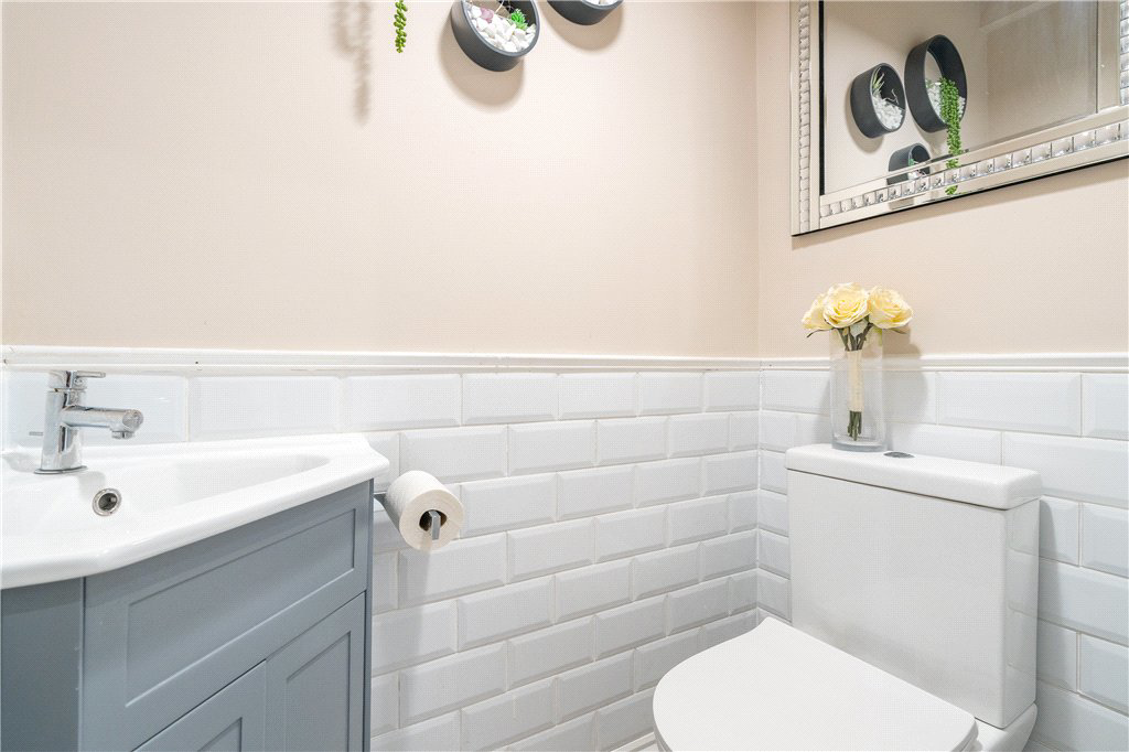 Rhyddings Gardens, Ilkley, LS29, photo 8