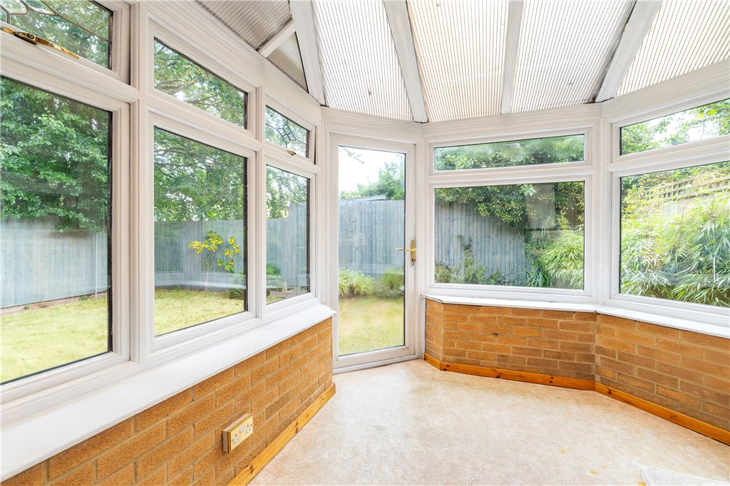 Rhyddings Gardens, Ilkley, LS29, photo 6