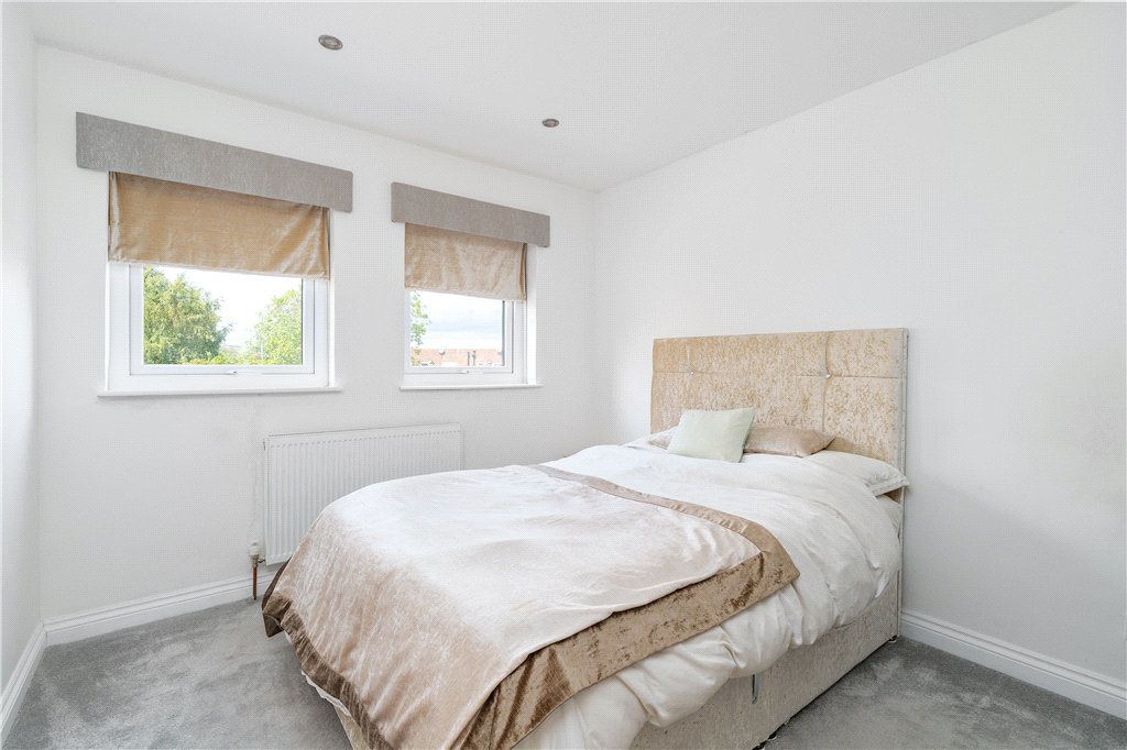 Rhyddings Gardens, Ilkley, LS29, photo 15