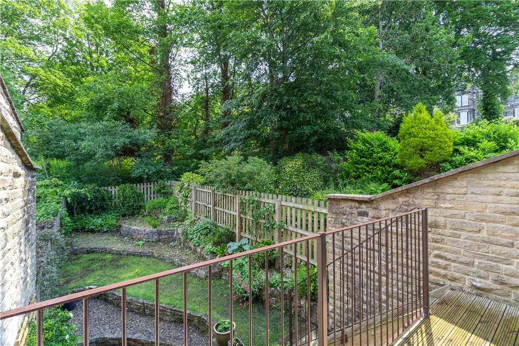 Ilkley Hall Park, Ilkley, LS29, photo 18