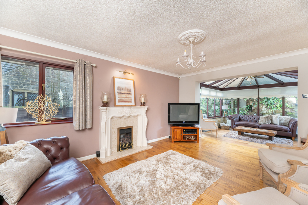 Ogden Crescent, Denholme, Bradford, West Yorkshire, BD13, photo 21