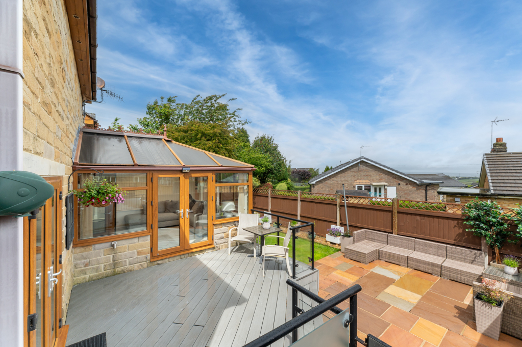 Lodge Gate Close, Denholme, West Yorkshire, BD13, photo 7
