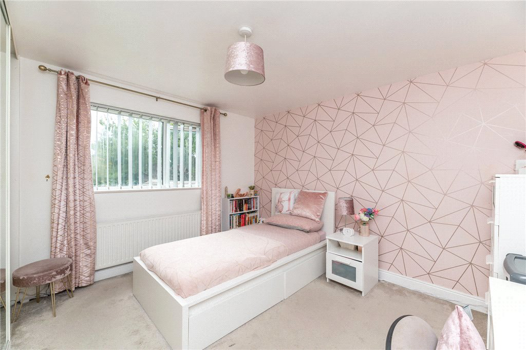 Old Apple Tree Lane, Allerton, Bradford, West Yorkshire, BD15, photo 18