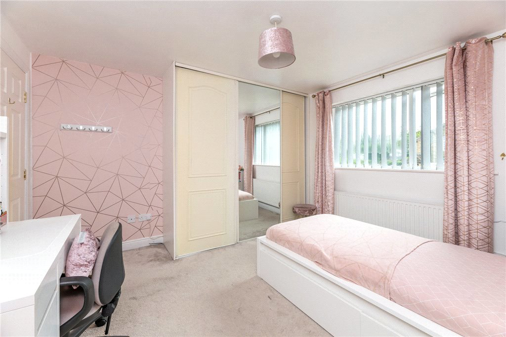 Old Apple Tree Lane, Allerton, Bradford, West Yorkshire, BD15, photo 19