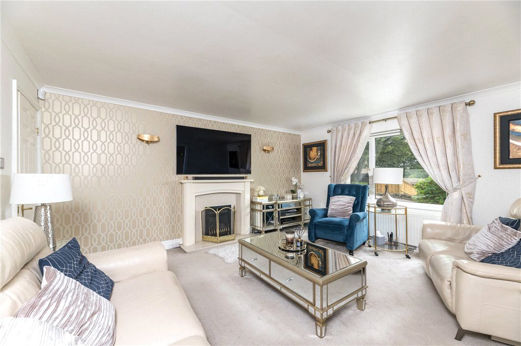 Old Apple Tree Lane, Allerton, Bradford, West Yorkshire, BD15, photo 3
