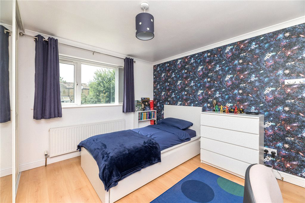 Old Apple Tree Lane, Allerton, Bradford, West Yorkshire, BD15, photo 16