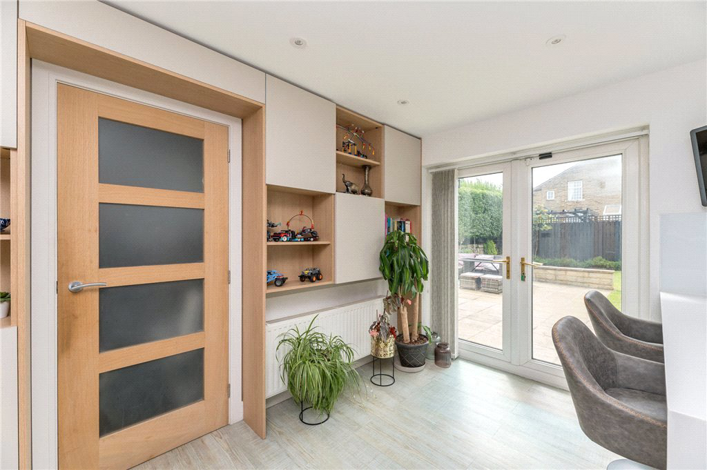 Old Apple Tree Lane, Allerton, Bradford, West Yorkshire, BD15, photo 11