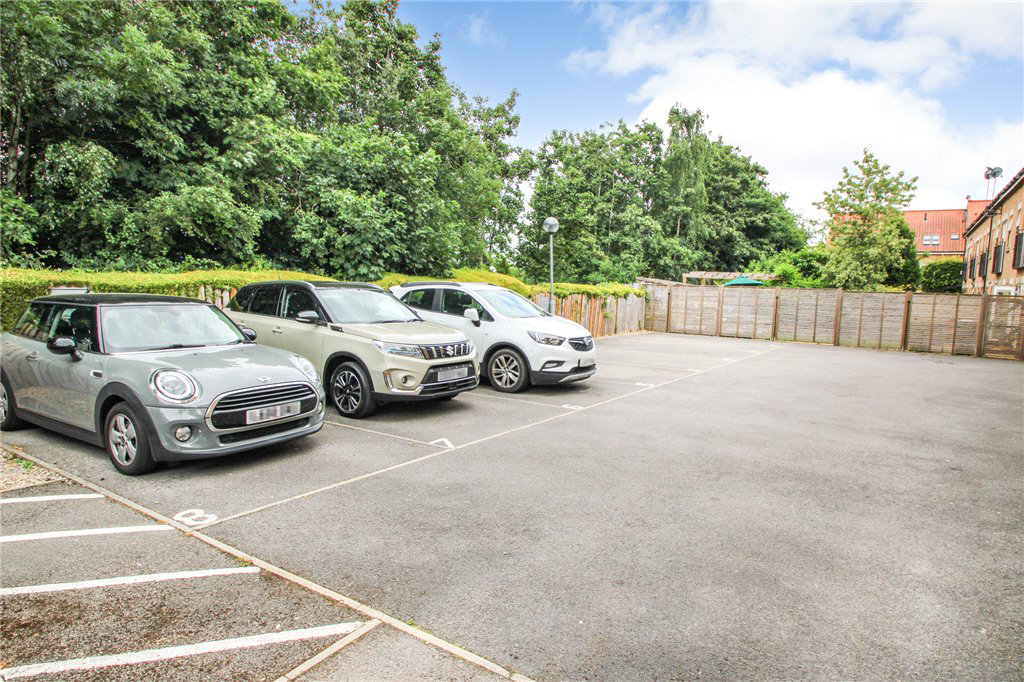 Woodland Court, Thorp Arch, Wetherby, West Yorkshire, LS23, photo 11