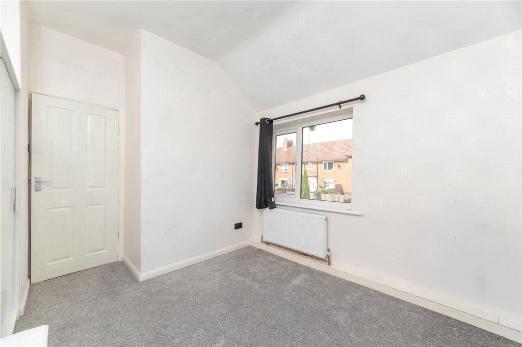 Askey Avenue, Morley, Leeds, West Yorkshire, LS27, photo 13