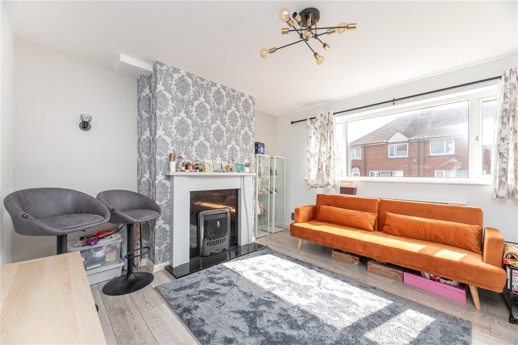 Askey Avenue, Morley, Leeds, West Yorkshire, LS27, photo 2