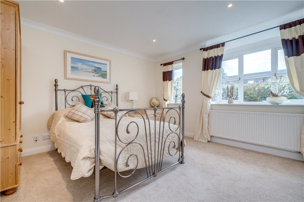 Aspin Oval, Knaresborough, North Yorkshire, HG5, photo 8