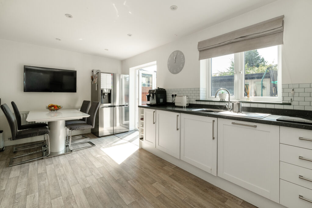 Back Thorndale Street, Hellifield, Skipton, North Yorkshire, BD23, photo 5