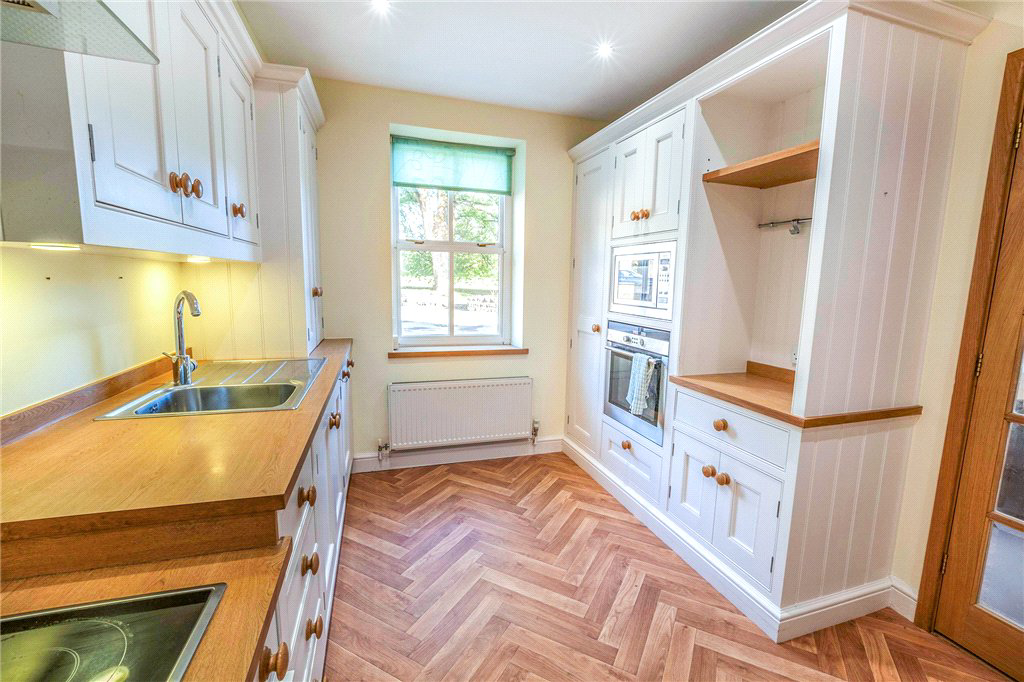 Low Wath Road, Pateley Bridge, Harrogate, North Yorkshire, HG3, photo 18