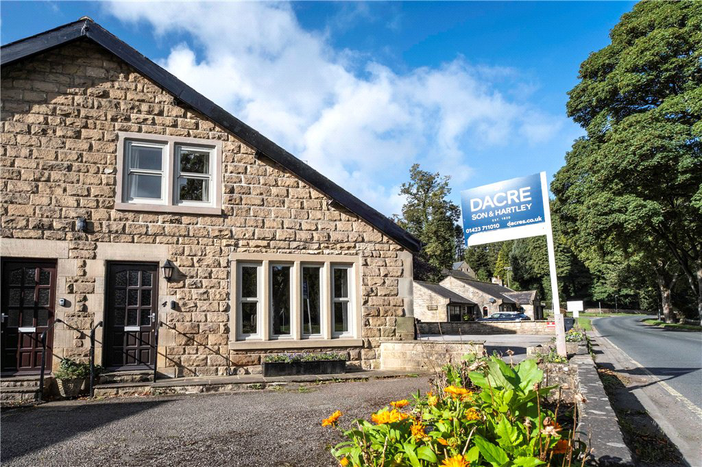 Low Wath Road, Pateley Bridge, Harrogate, North Yorkshire, HG3, photo 4