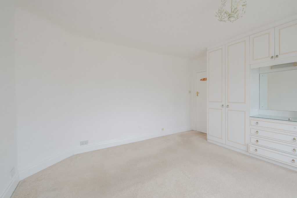 Fairfax Road, Bingley, BD16, photo 22
