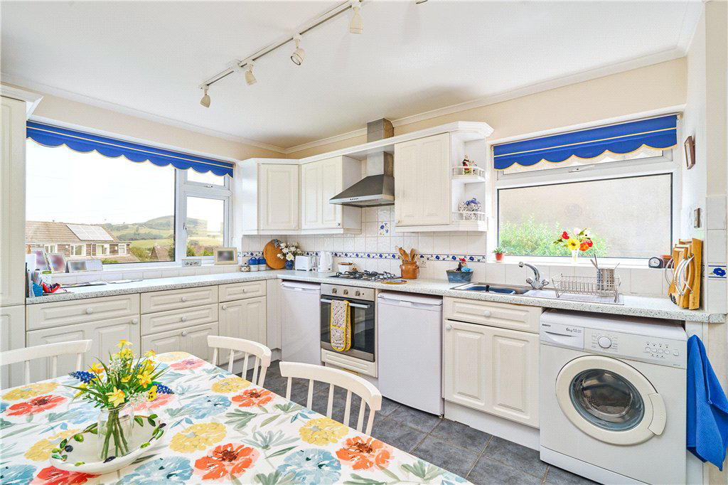 St. Johns Avenue, Addingham, Ilkley, West Yorkshire, LS29, photo 5