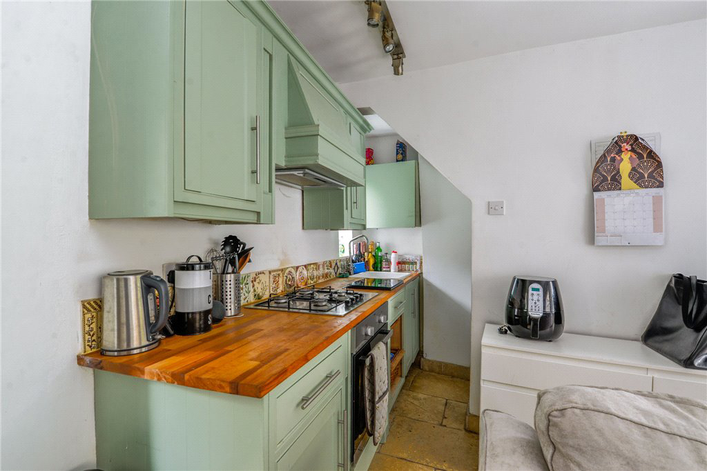 Daisy Hill Lane, Bradford, West Yorkshire, BD9, photo 4