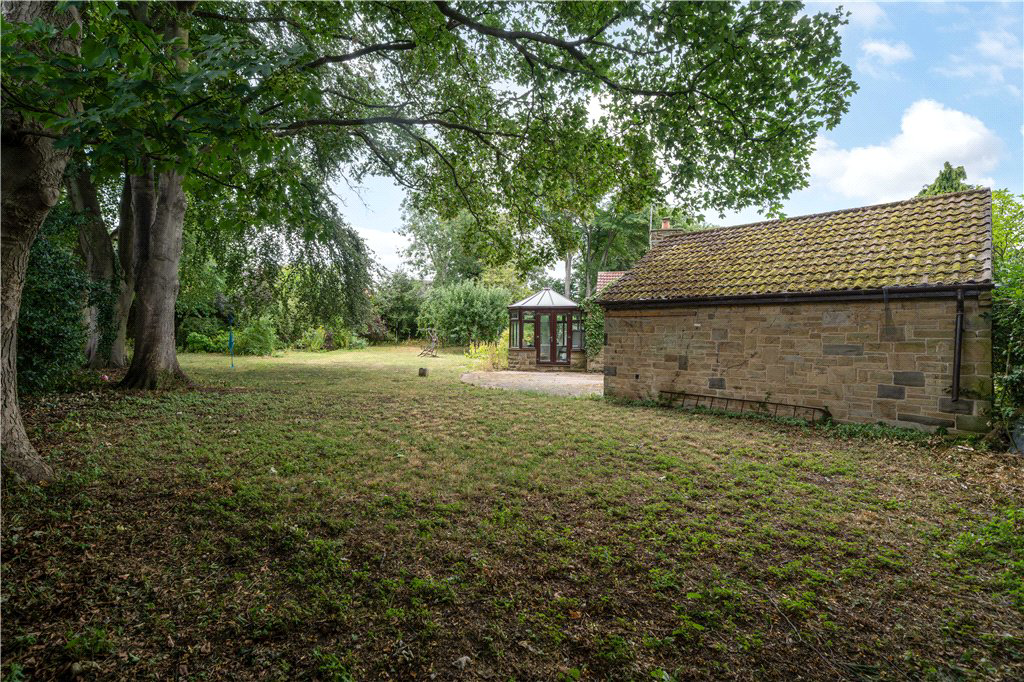Lazenby Drive, Wetherby, West Yorkshire, LS22, photo 18