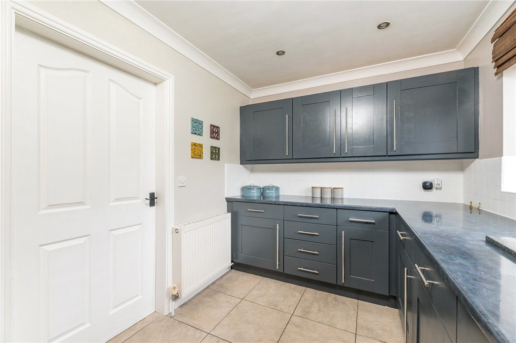 Upper Green Drive, Tingley, Wakefield, West Yorkshire, WF3, photo 12