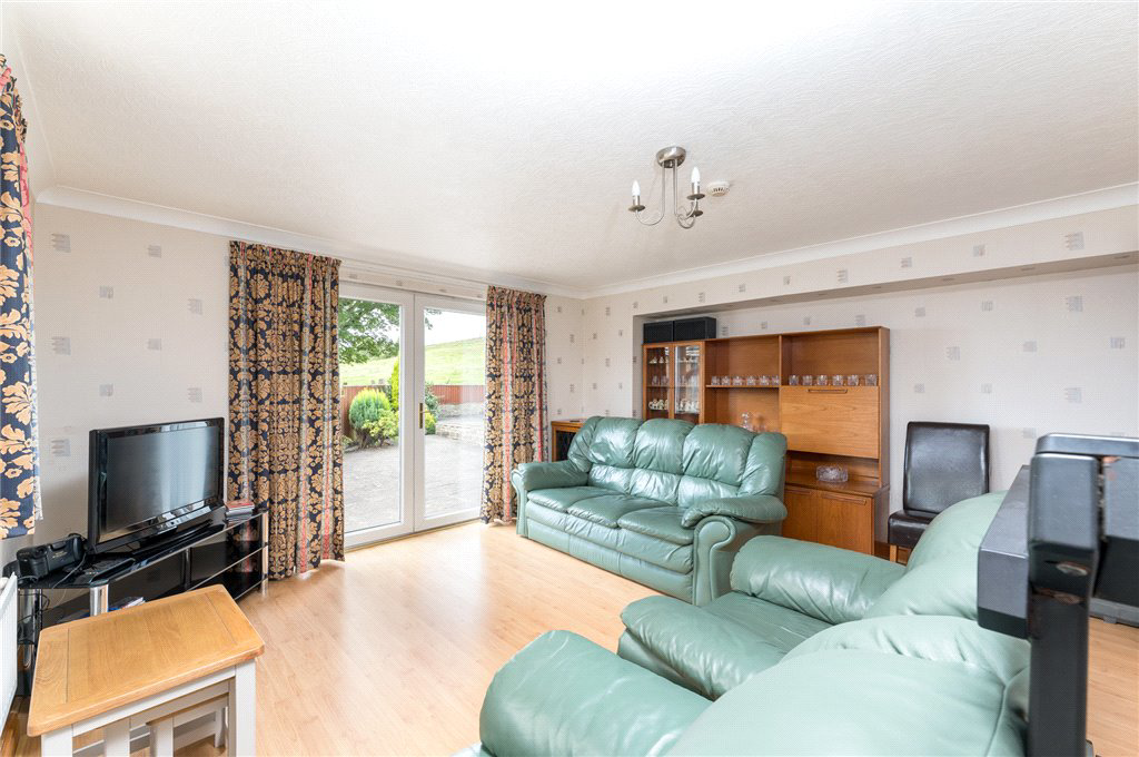 Stubley Farm Road, Heckmondwike, West Yorkshire, WF16, photo 5