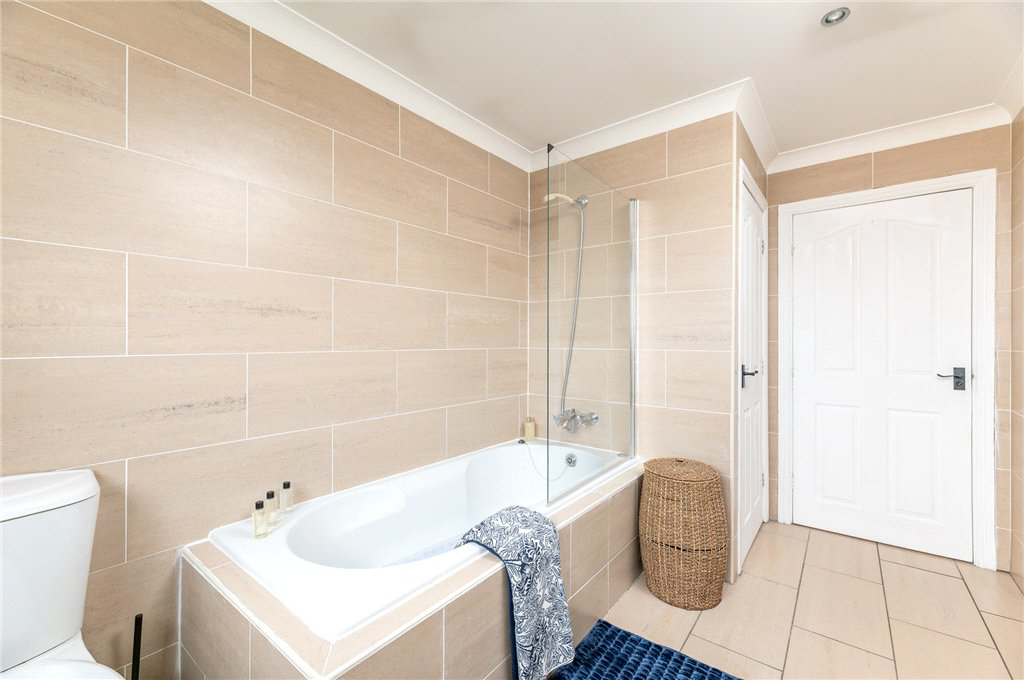 Upper Green Drive, Tingley, Wakefield, West Yorkshire, WF3, photo 30