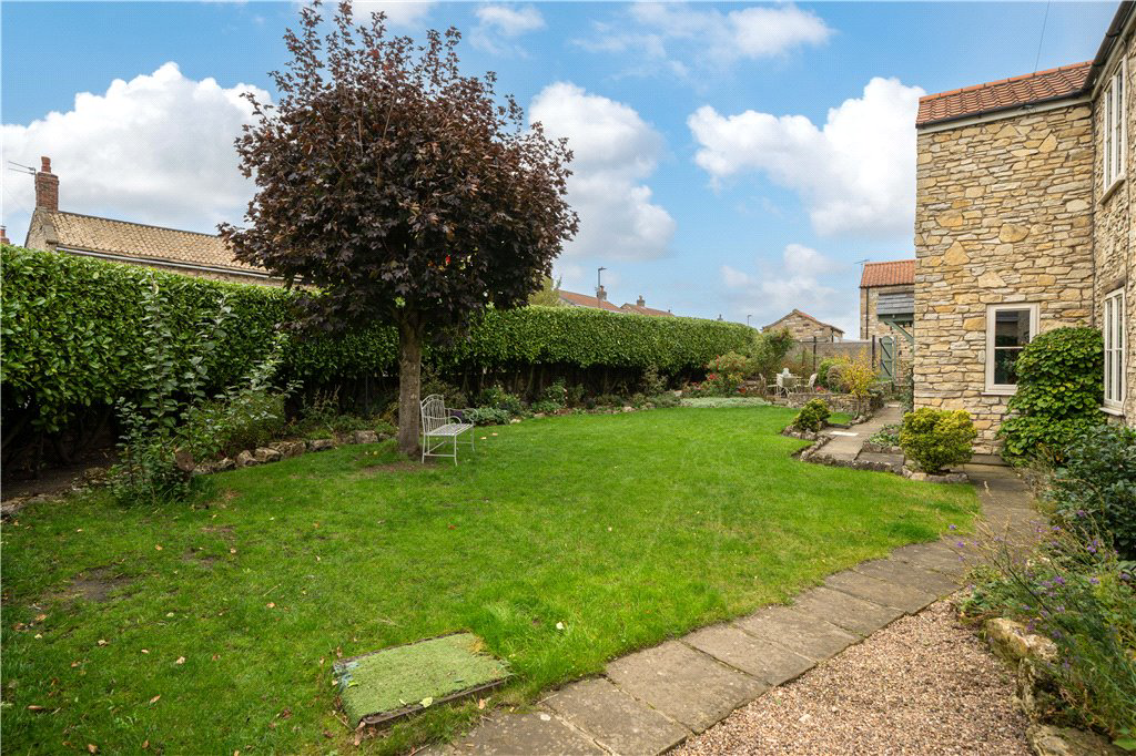 Main Street, Hillam, Leeds, North Yorkshire, LS25, photo 28