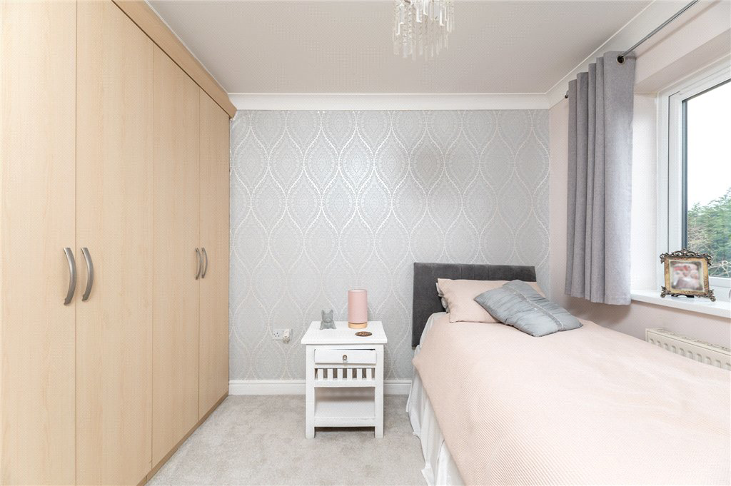 Upper Green Drive, Tingley, Wakefield, West Yorkshire, WF3, photo 27