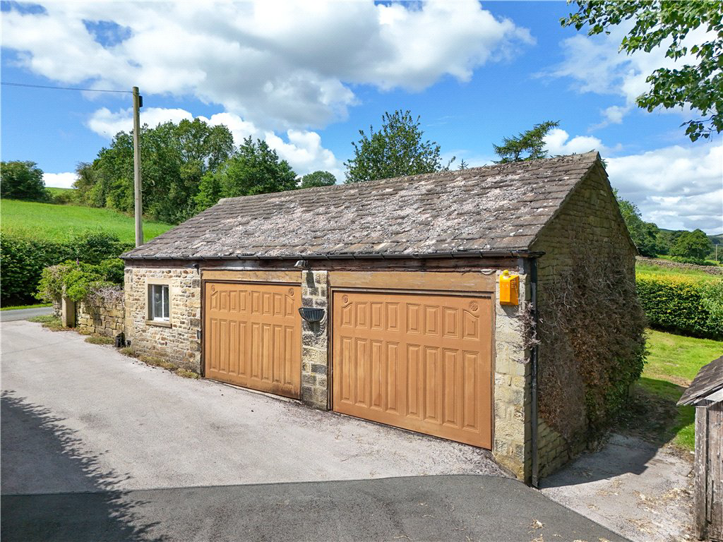 Low Lane, Cowling, North Yorkshire, BD22, photo 28