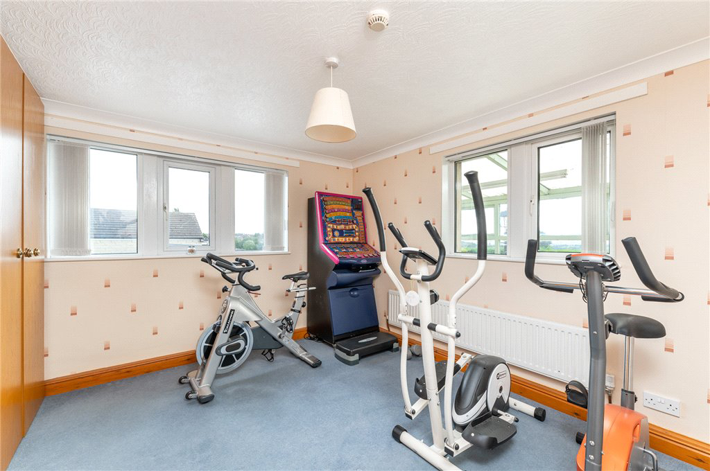 Stubley Farm Road, Heckmondwike, West Yorkshire, WF16, photo 29