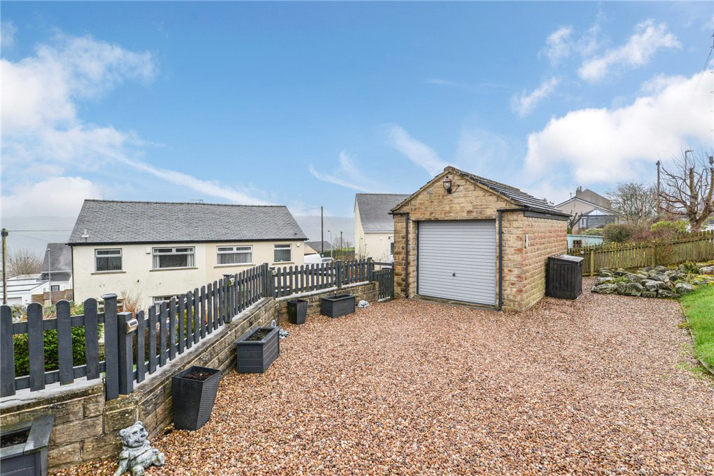 Thorn Bank Avenue, Oakworth, Keighley, West Yorkshire, BD22, photo 26