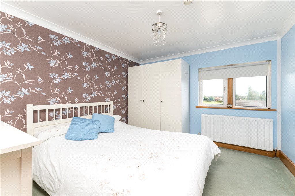 Stubley Farm Road, Heckmondwike, West Yorkshire, WF16, photo 23