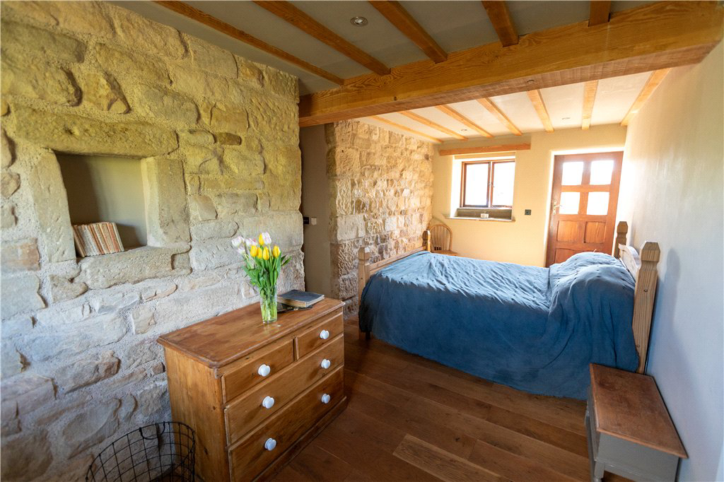 Bullace Farm, West End, Harrogate, North Yorkshire, HG3, photo 11