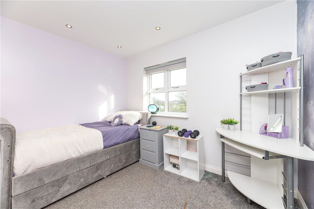Cavendish Mews, Drighlington, Bradford, West Yorkshire, BD11, photo 17