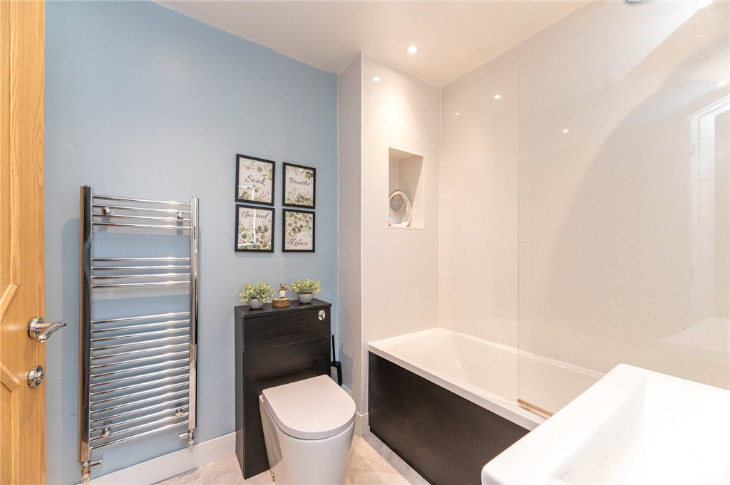 Cavendish Mews, Drighlington, Bradford, West Yorkshire, BD11, photo 23