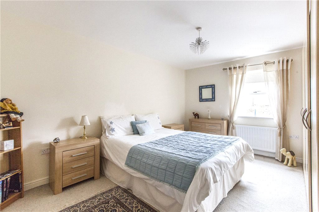 Springfield Court, Guiseley, Leeds, West Yorkshire, LS20, photo 11