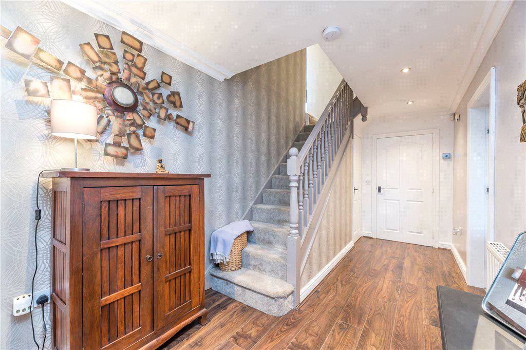 Upper Green Drive, Tingley, Wakefield, West Yorkshire, WF3, photo 15