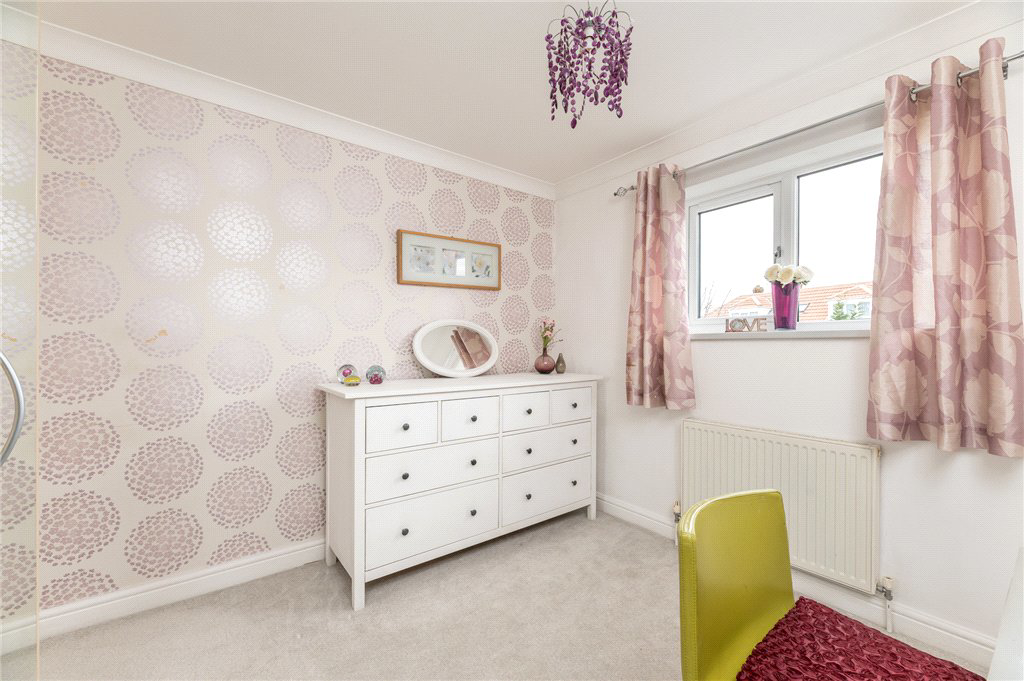 Upper Green Drive, Tingley, Wakefield, West Yorkshire, WF3, photo 24