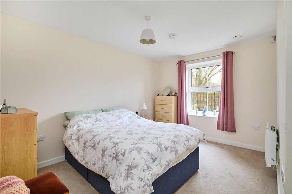 Summer Court, Burley in Wharfedale, Ilkley, West Yorkshire, LS29, photo 7