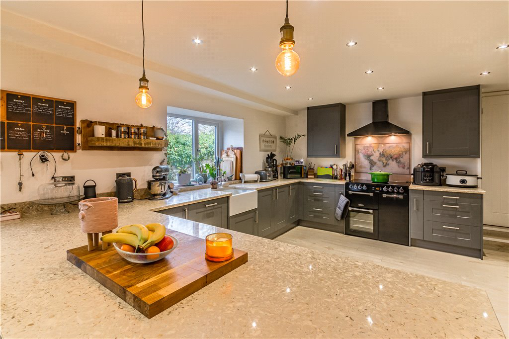 Main Street South, Aberford, Leeds, West Yorkshire, LS25, photo 11