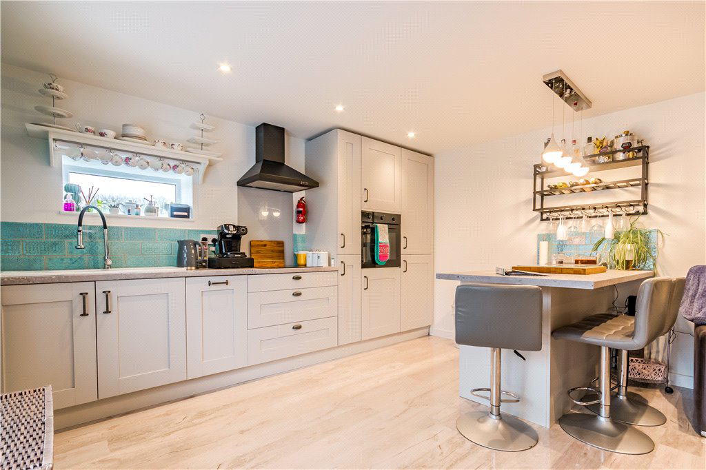 Main Street South, Aberford, Leeds, West Yorkshire, LS25, photo 24