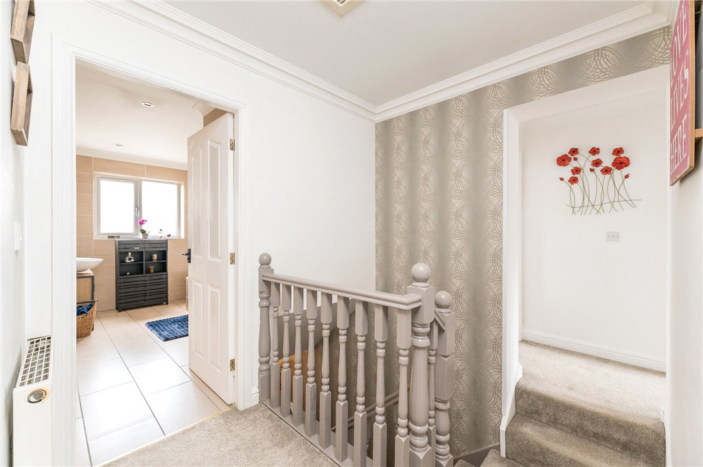 Upper Green Drive, Tingley, Wakefield, West Yorkshire, WF3, photo 32