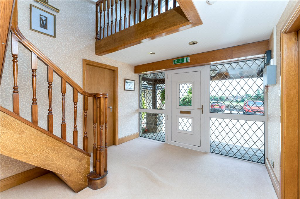 Stubley Farm Road, Heckmondwike, West Yorkshire, WF16, photo 12