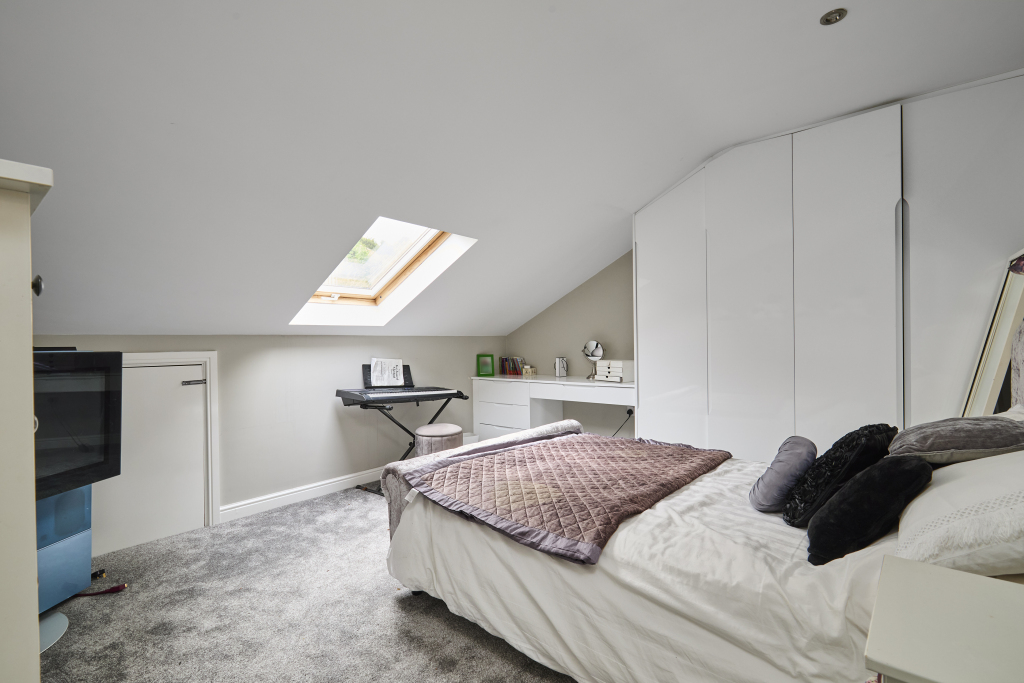 Myddleton View, Off Parish Ghyll Drive, Ilkley, West Yorkshire, LS29, photo 16