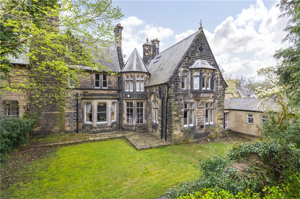 Weetwood Lane, Leeds, West Yorkshire, LS16