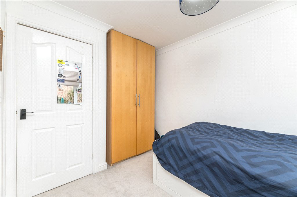 Upper Green Drive, Tingley, Wakefield, West Yorkshire, WF3, photo 29