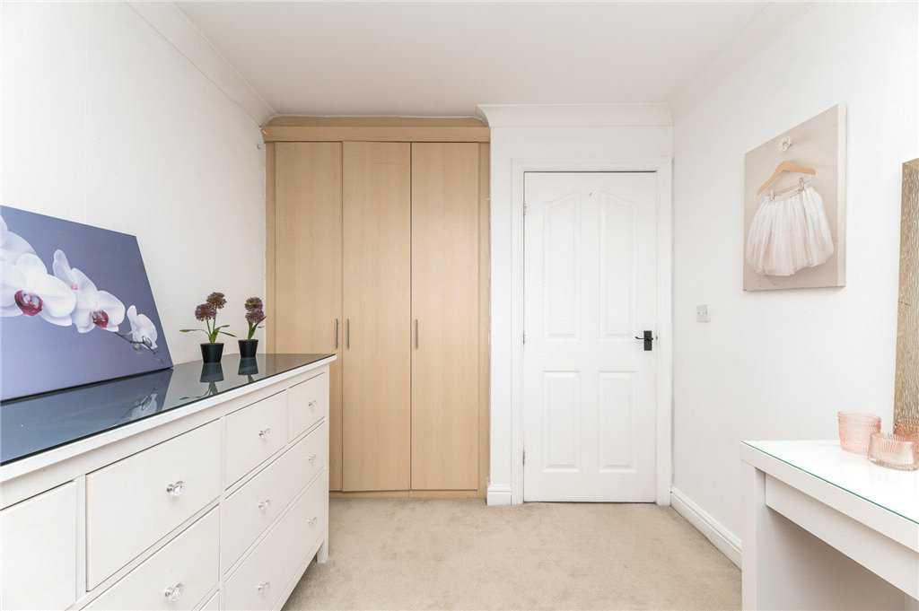 Upper Green Drive, Tingley, Wakefield, West Yorkshire, WF3, photo 22