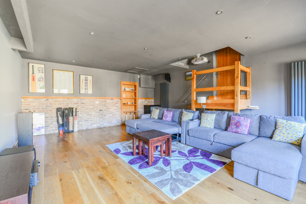 Gym Or Cinema Room